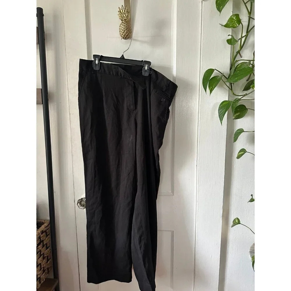 Larry Levine Woman stretch 18W black pants